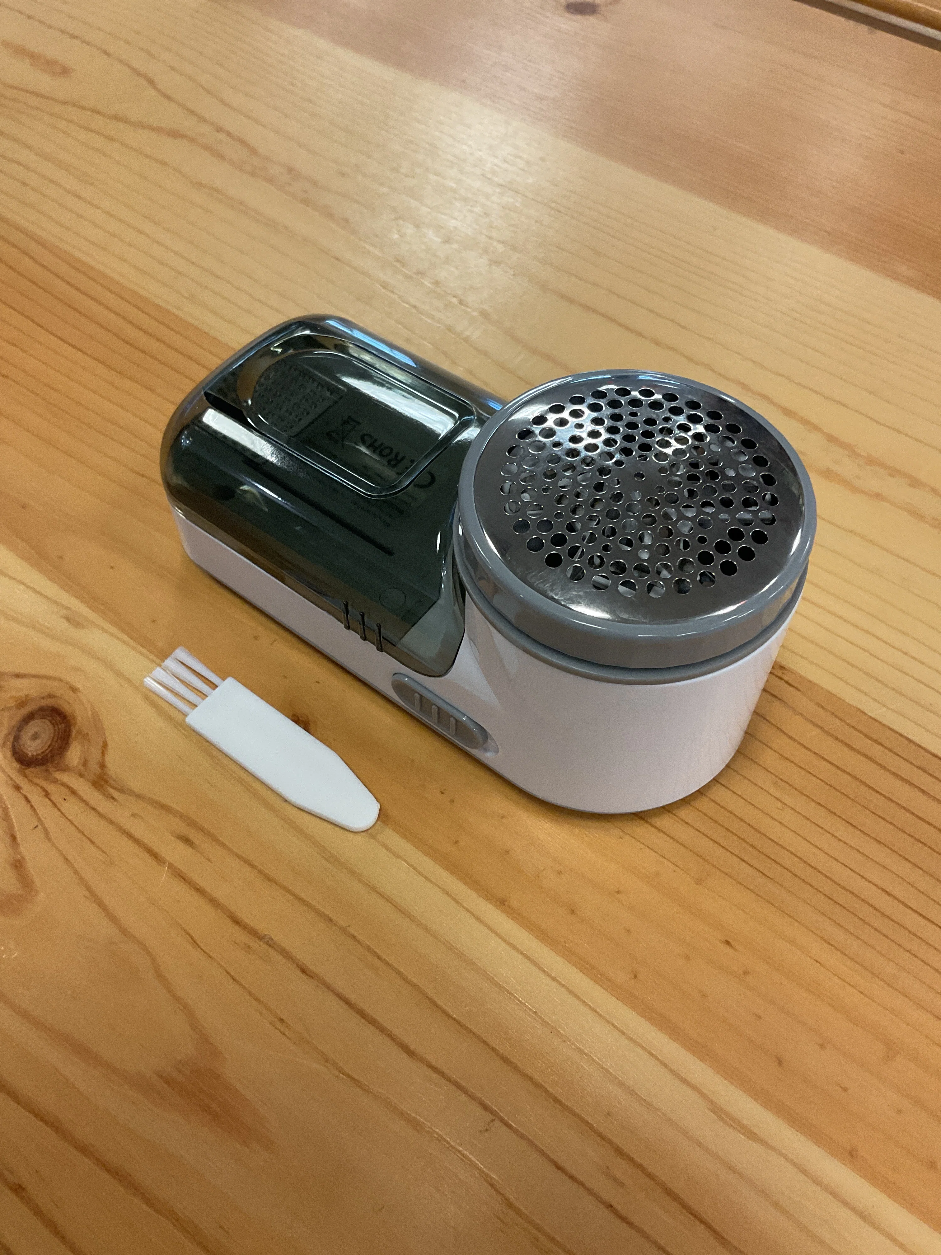 Soft FABRIC SHAVER Modern