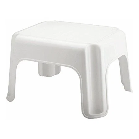 Artisan RUBBERMAID STEP STOOL Functional