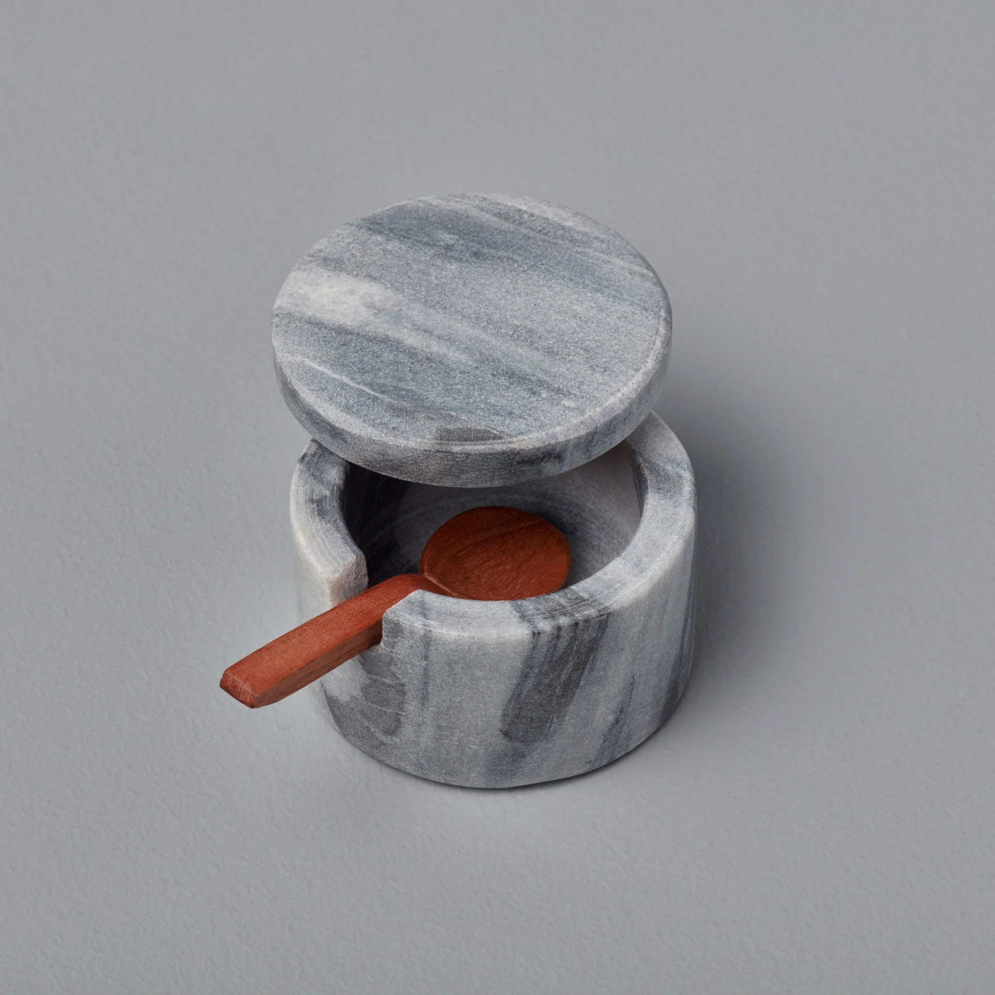 User-Friendly Anzio Cellar with Wood Spoon Clean