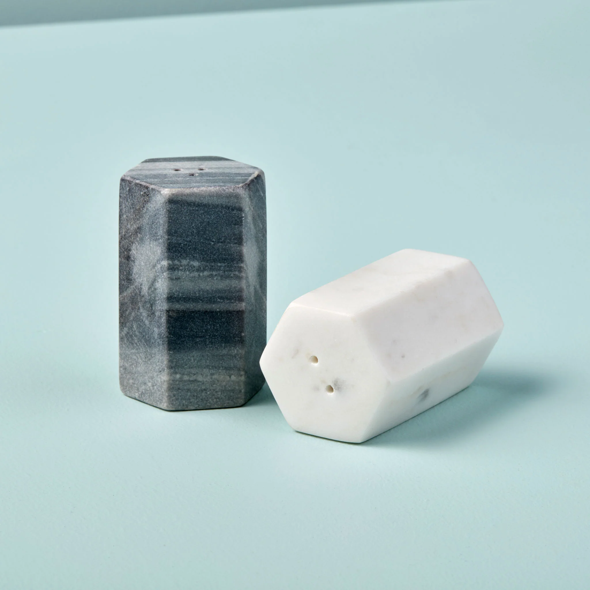Sophisticated Anzio Salt amp Pepper Set Secure