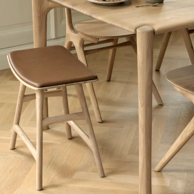 Consistent Osso Solid Oak Stool Cognac Leather Natural