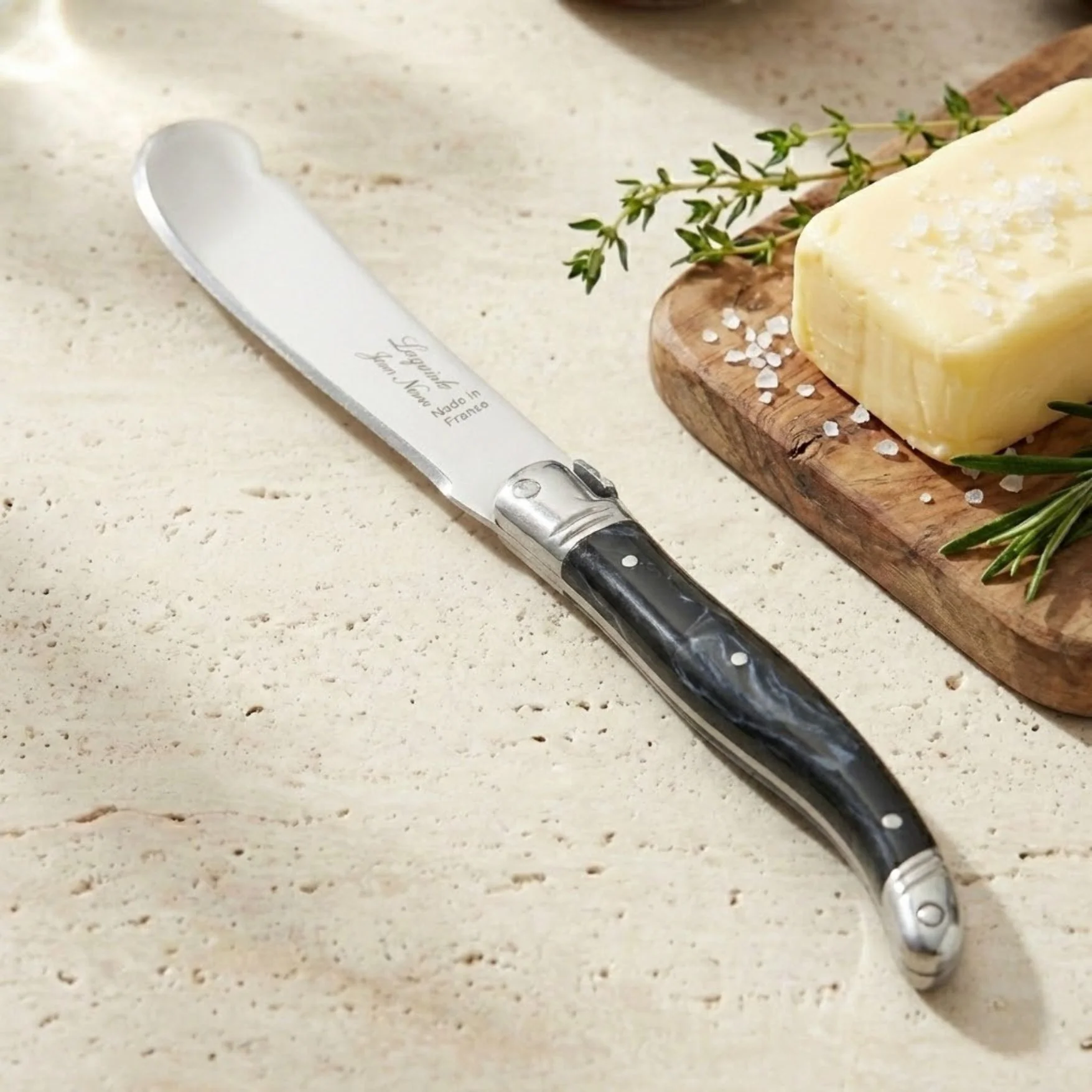 Breathable Laguiole Large Spreader Black Marble First-Class
