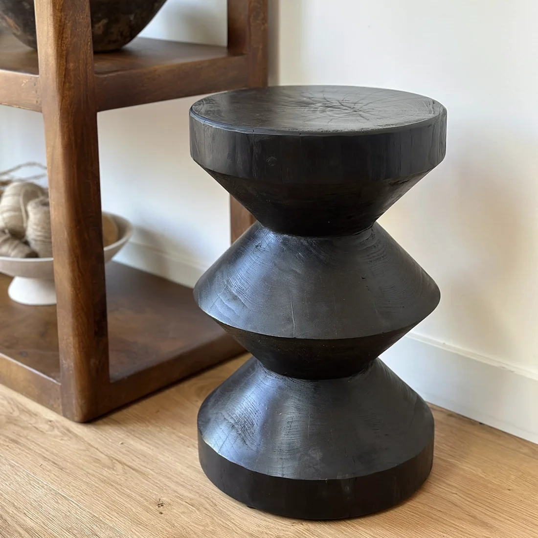 Carefully Designed Forma bijzettafel Rizo zwart Efficient