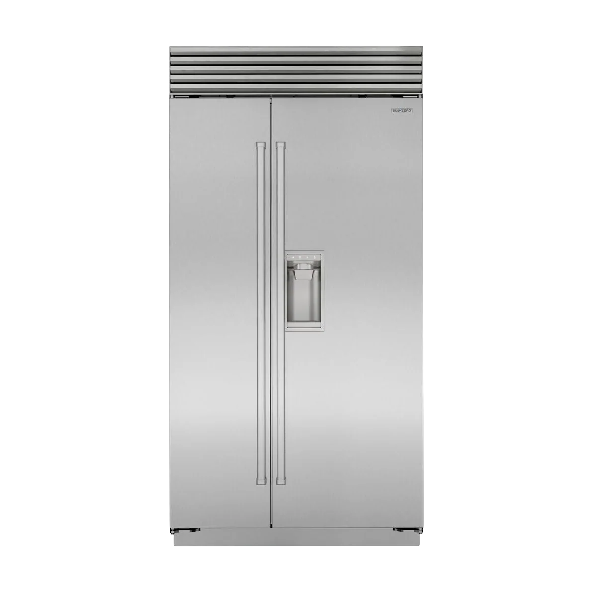 Soft Sub-Zero 42 Side-by-Side zer Refrigerator With Pro Handle Detailed