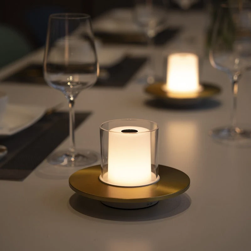 Quality Luna Candle Lamp Detailed