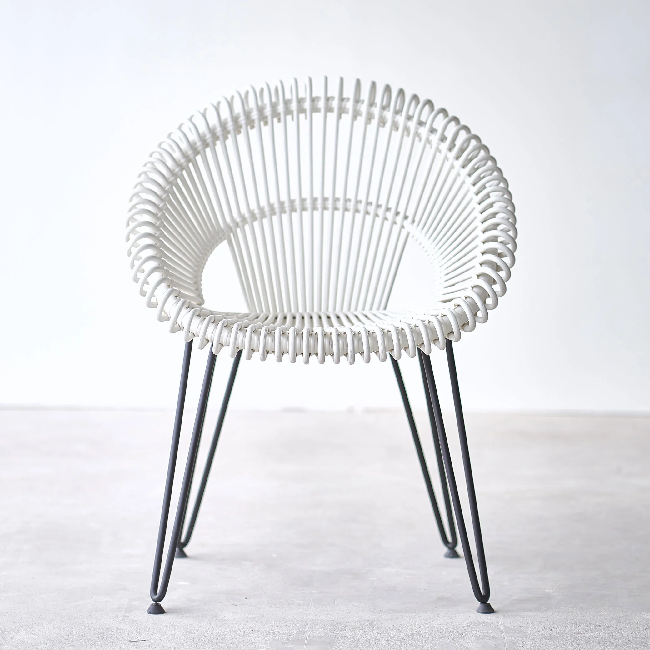Dependable Curly Dining Chair White Refined