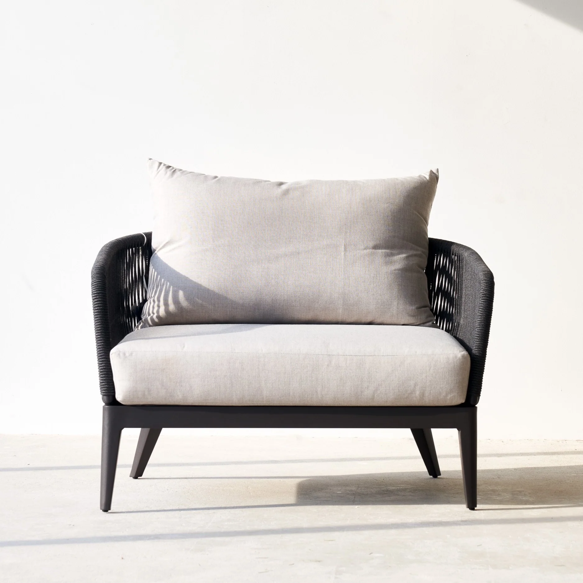 Solid Hamilton Outdoor Armchair Black Frame - Grey 95cm First-Class