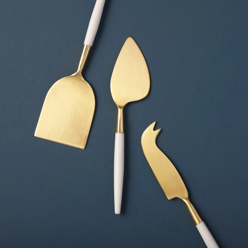 Trendy White Gold Cheese Set Selected