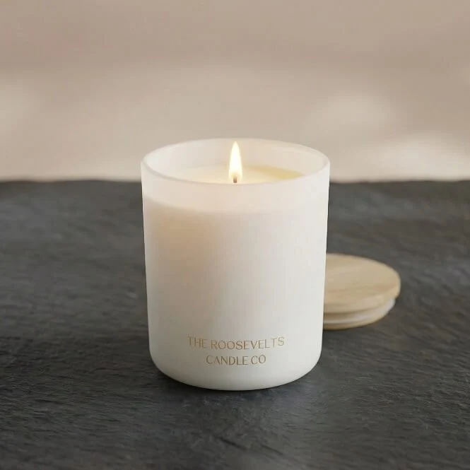 Sophisticated White Sands Candle Recyclable