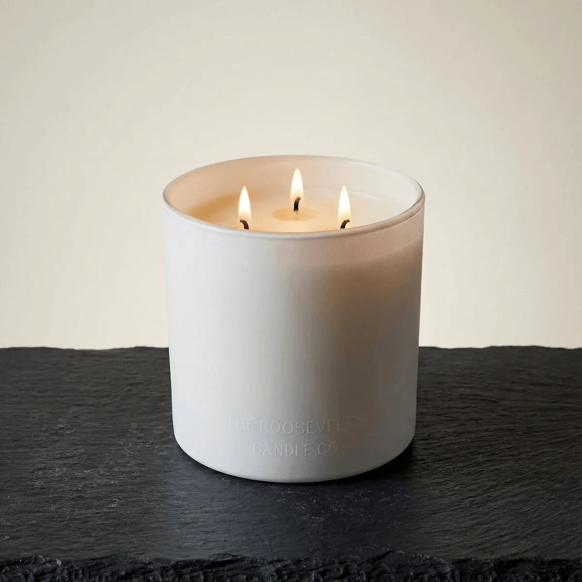 Crafted White Sands 3 Wick Candle Verified