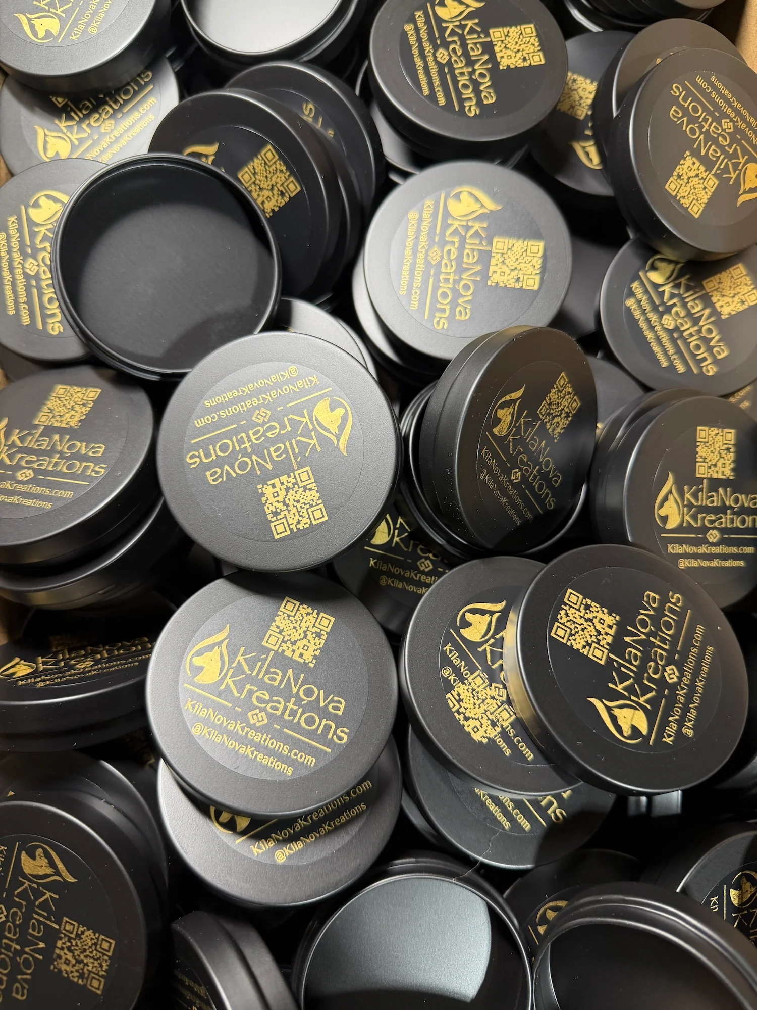 Consistent Signature Scent Boxes 4x 4oz Breathable