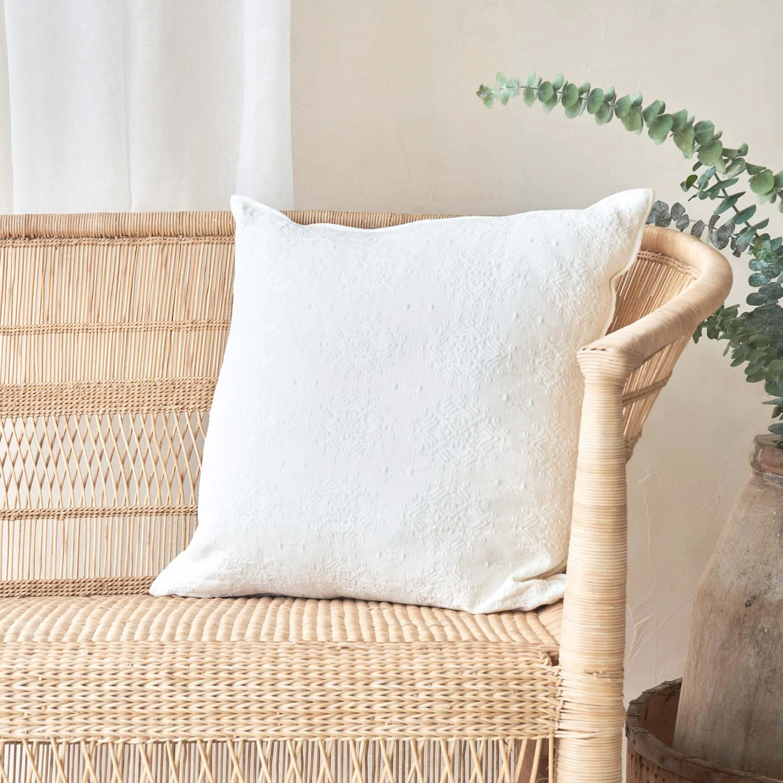 Lightweight Jacquard Cushion Stone Washed Kilim - Blanc Healthy
