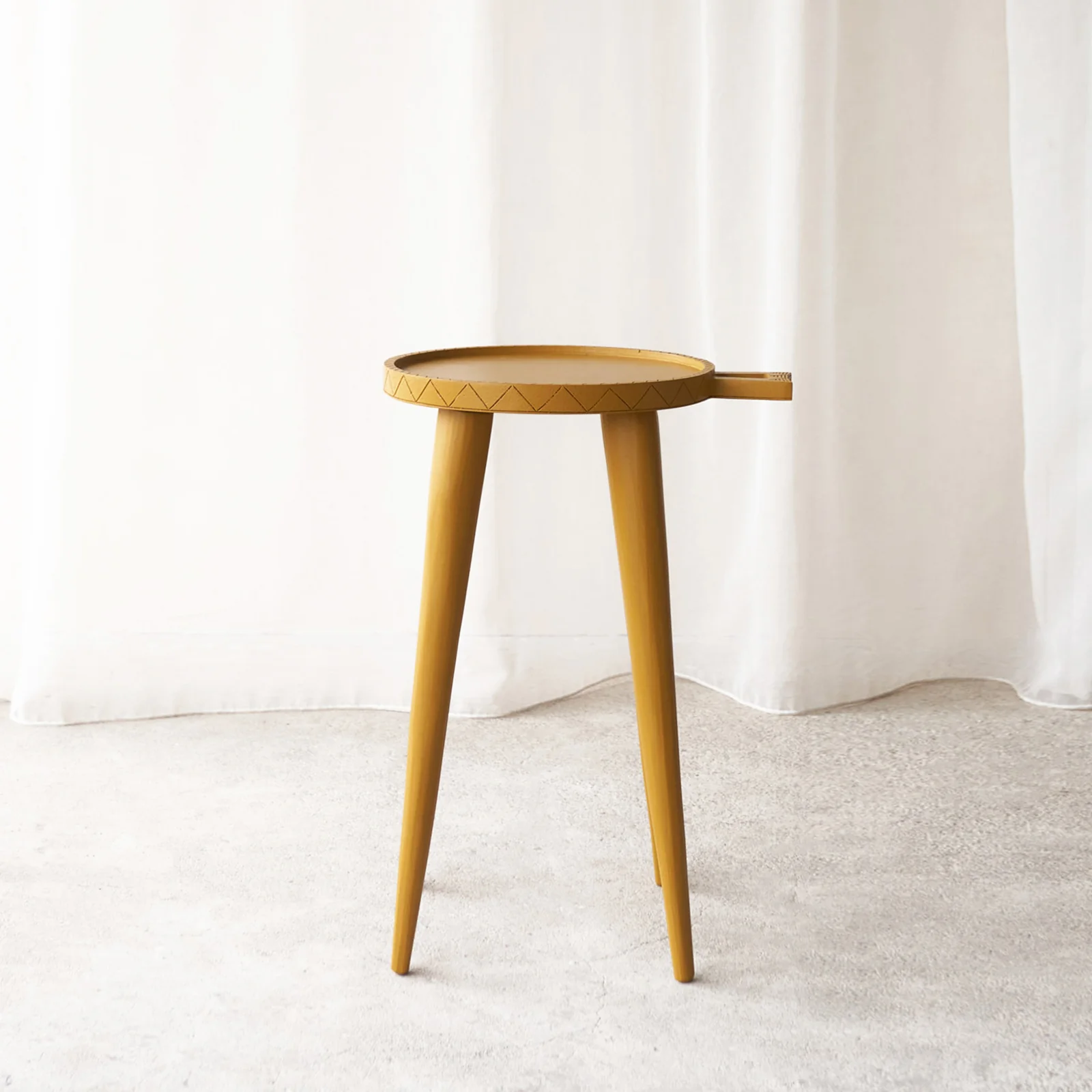 High-End Side Table Tray - Yellow Breathable