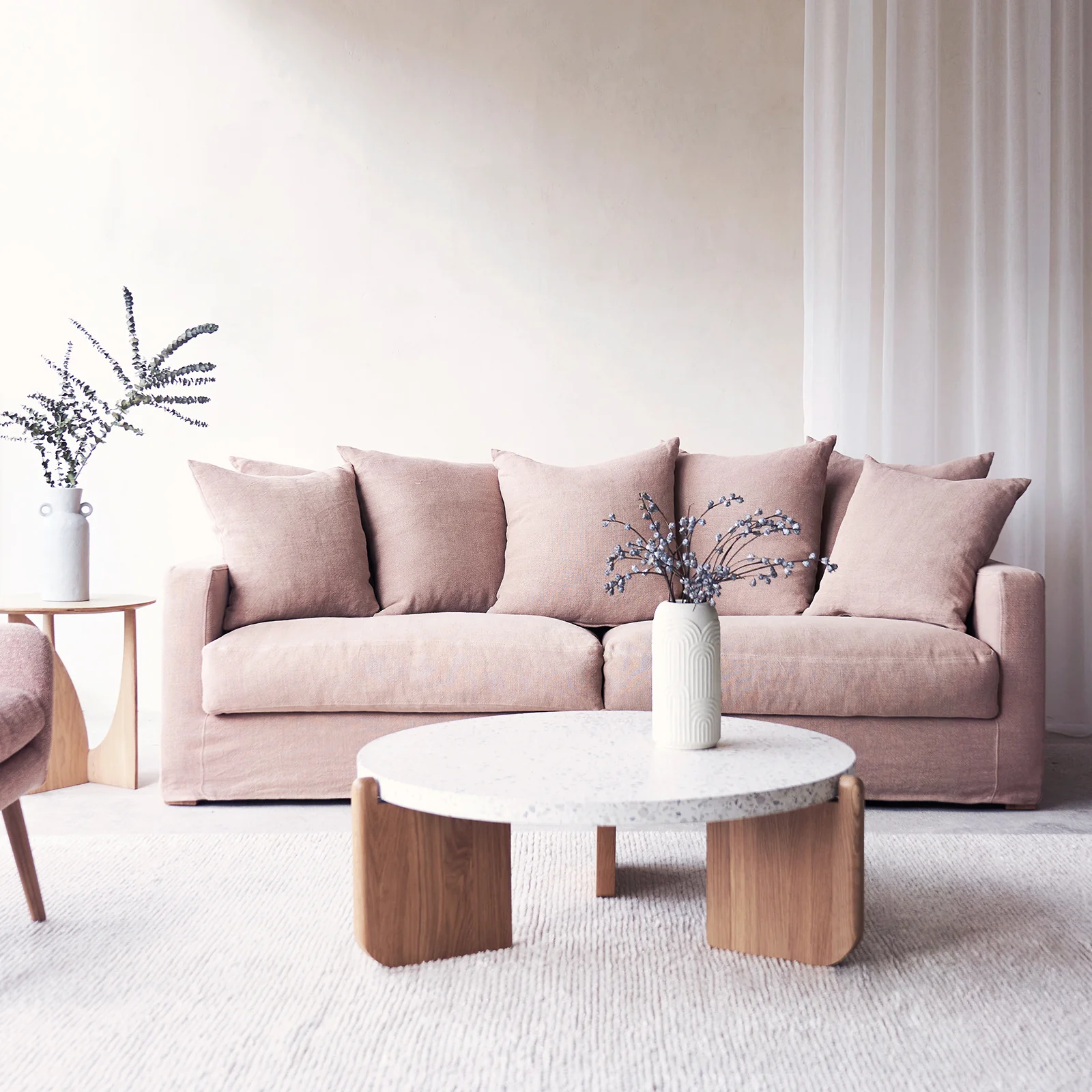 Superior Sloopy Fabric Sofa 2.5 Seater - Momo Fashionable