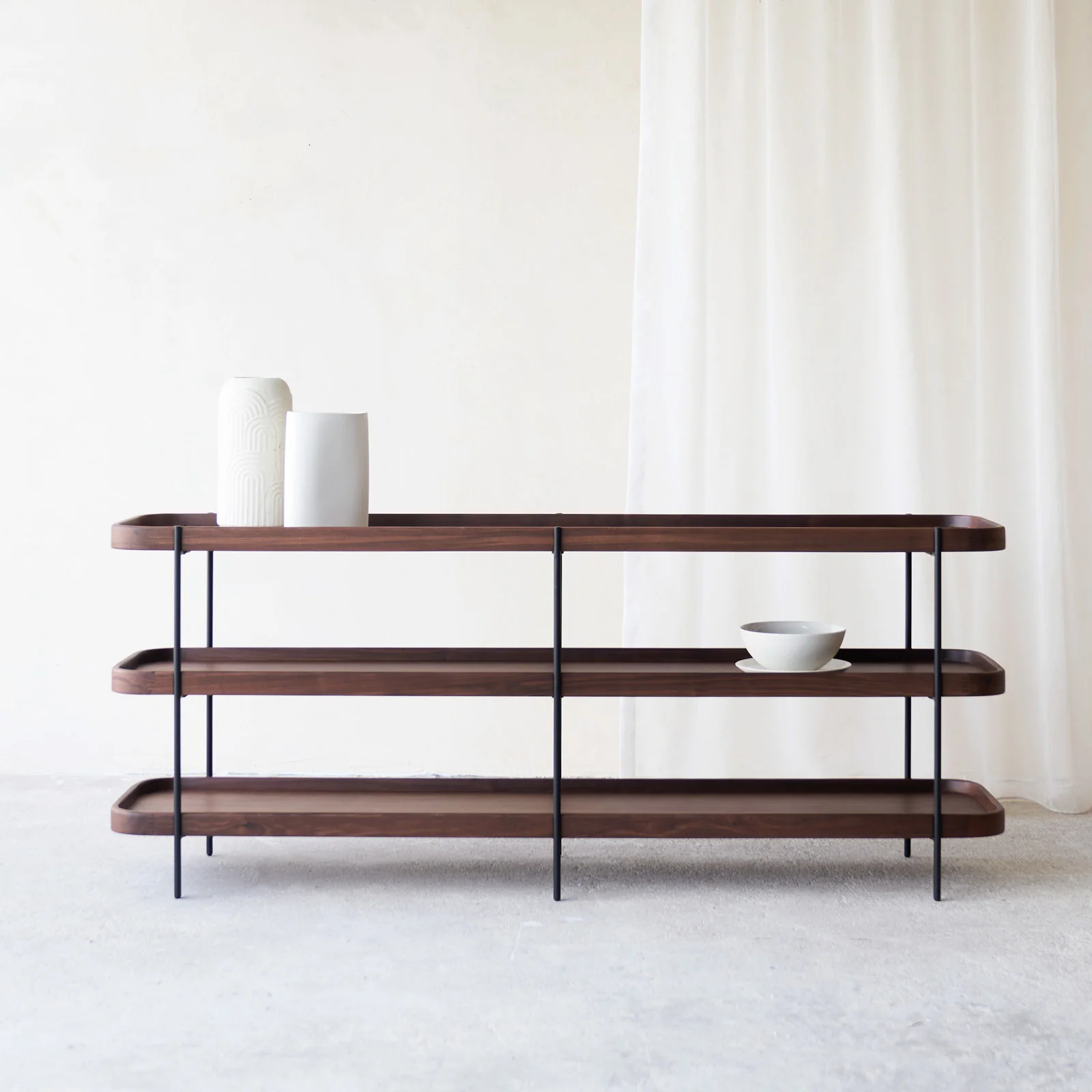 Elite Humla Low Rack Walnut Modern
