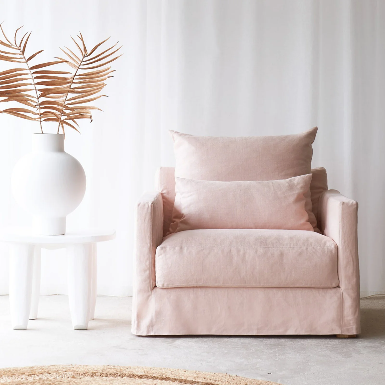 High-Grade Sloopy Fabric Armchair Shell Pink Breathable