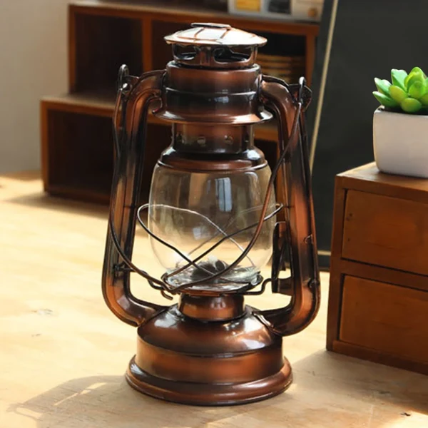 Next-Generation Vintage Portable Kerosene Lamp Clean