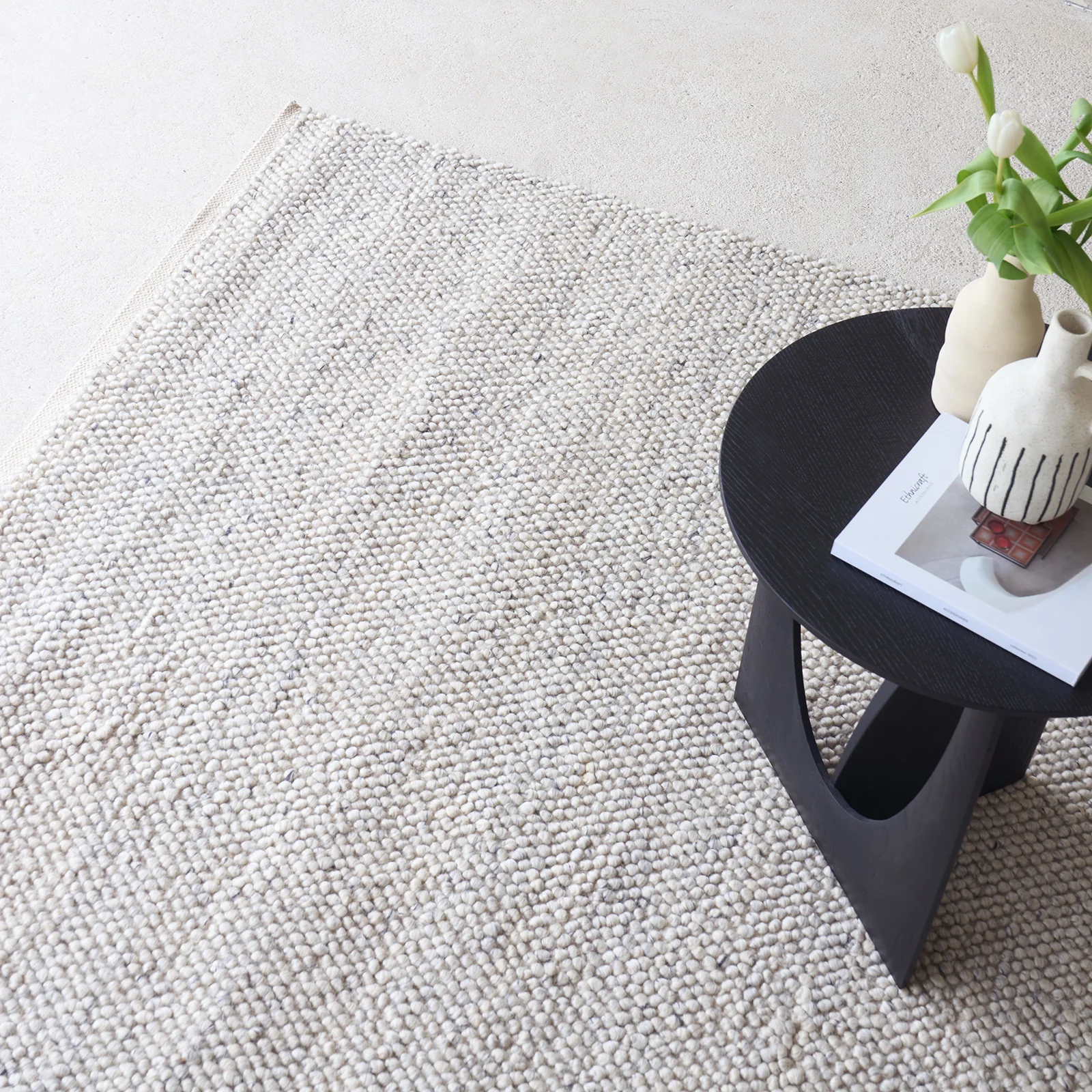 Long-Lasting Pebble Wool Rug Desert Verified
