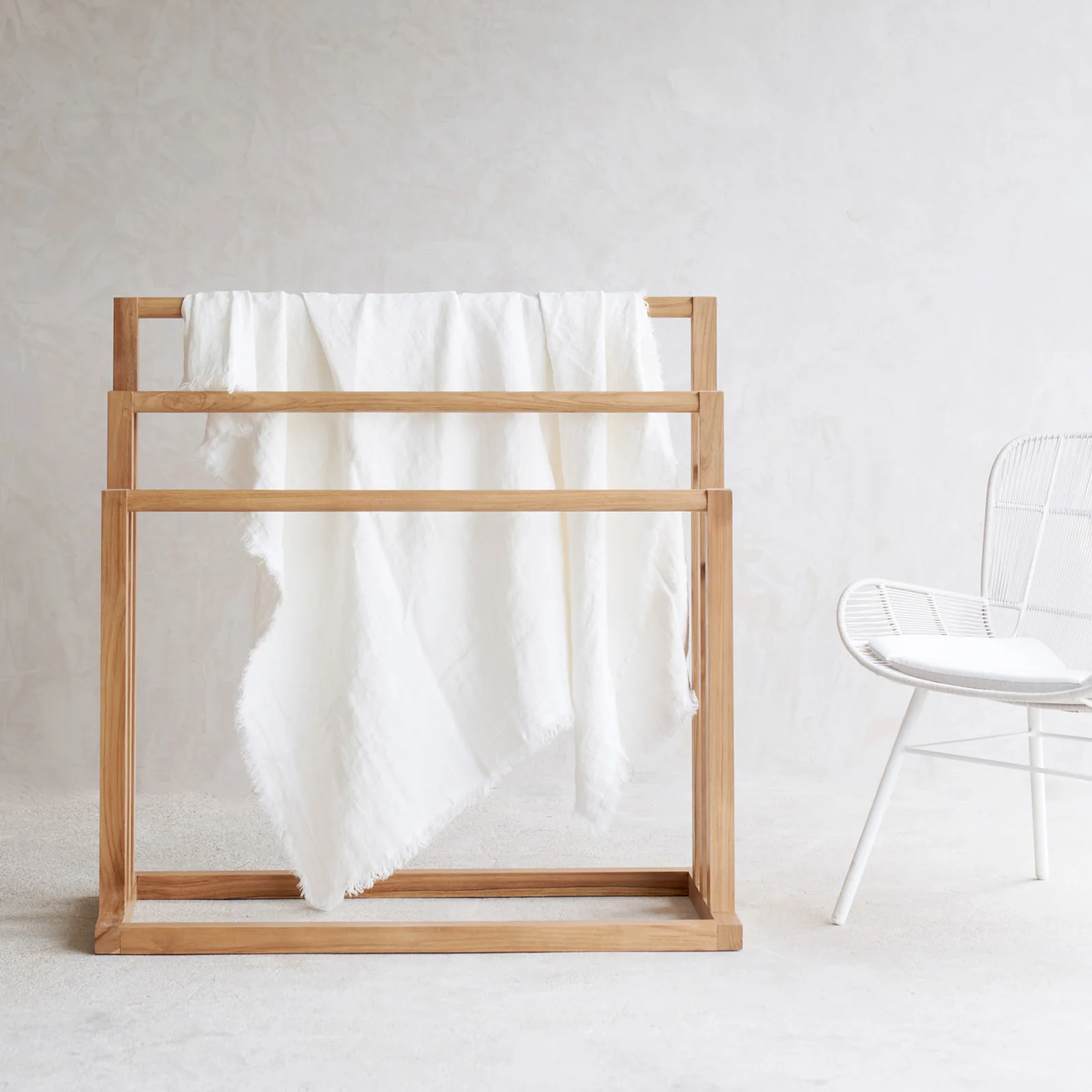 Selected Caybria Towel Rack Old Teak - Natural 100cm Effective