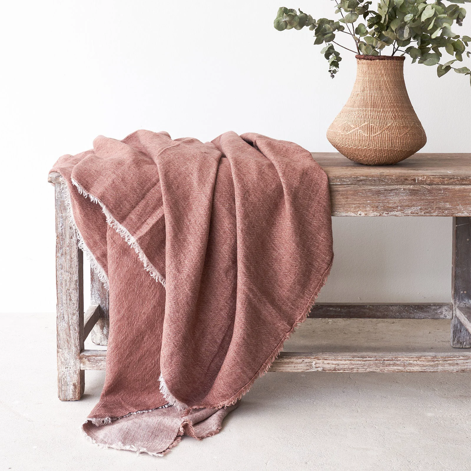 Superior Reversible Throw Crumpled Washed Linen - Bois de Rose Artisan