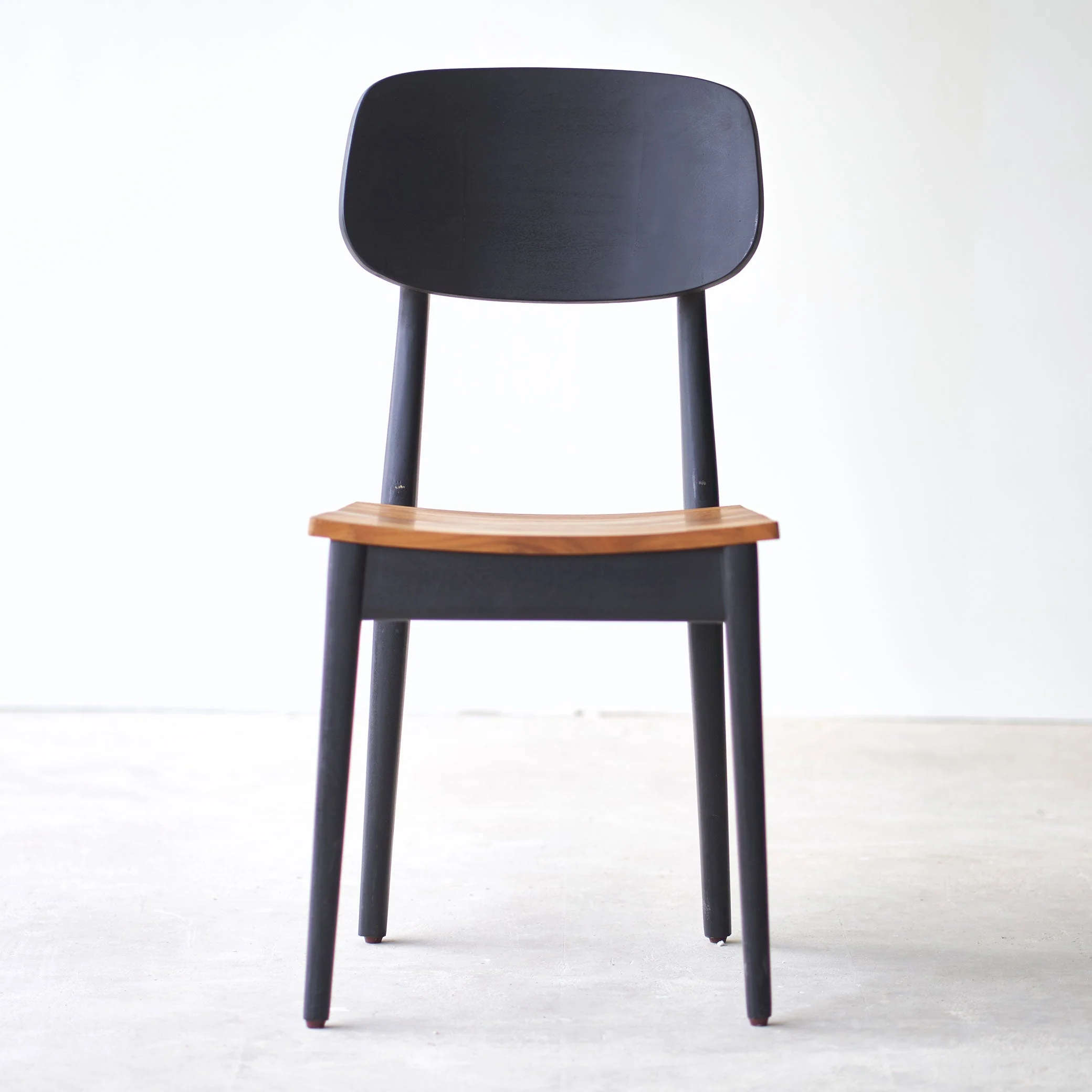 Superior Dining Chair Teak - Black Elite