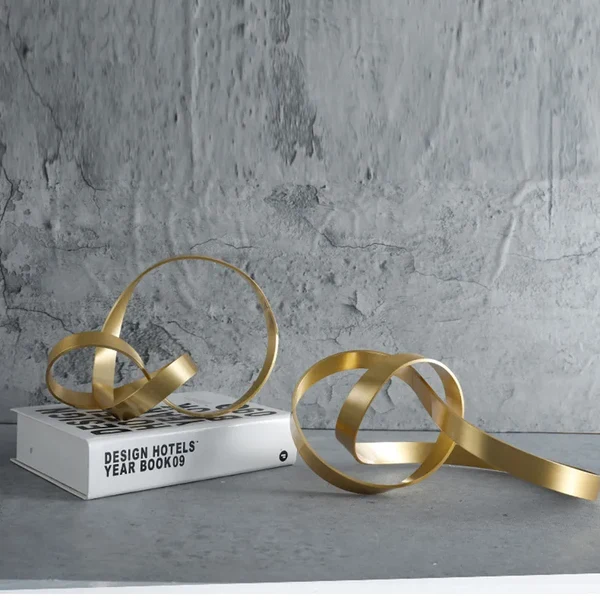 Recyclable Modern Gold Metal Knot Sculpture Advanced