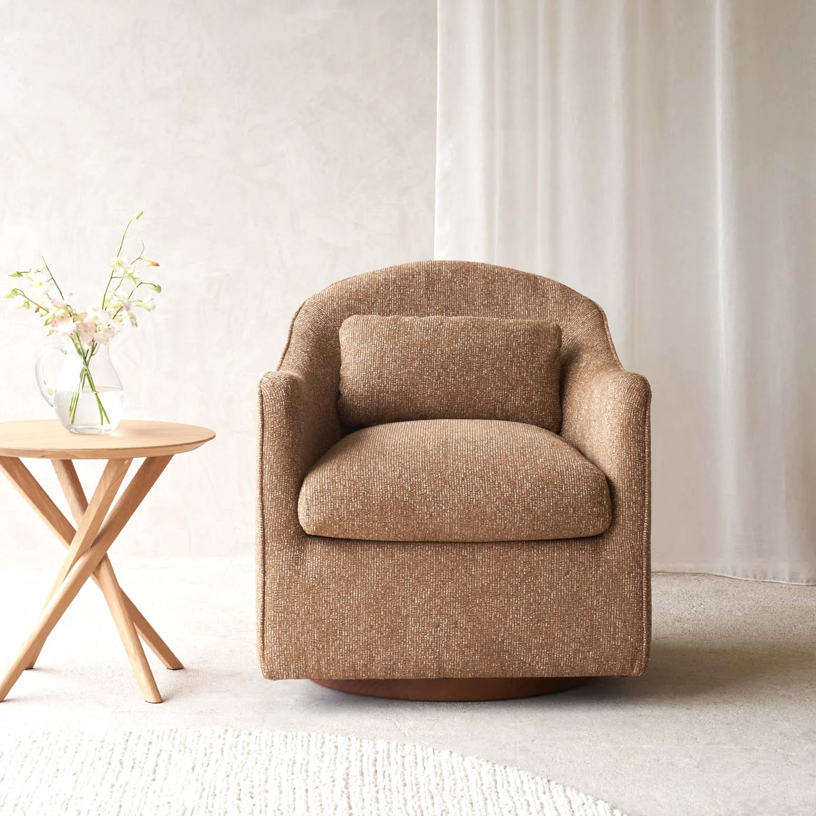 High-End Millie Swivel Armchair Amber Genuine