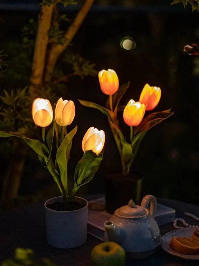 Smooth Artificial Tulip Flower Night Light Ambient Lamp Efficient