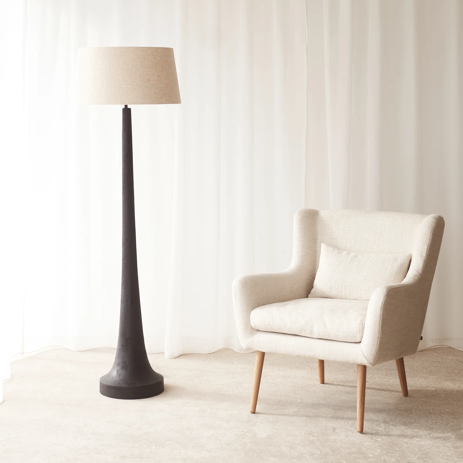 Recyclable Jovany Floor Lamp Black Comfortable
