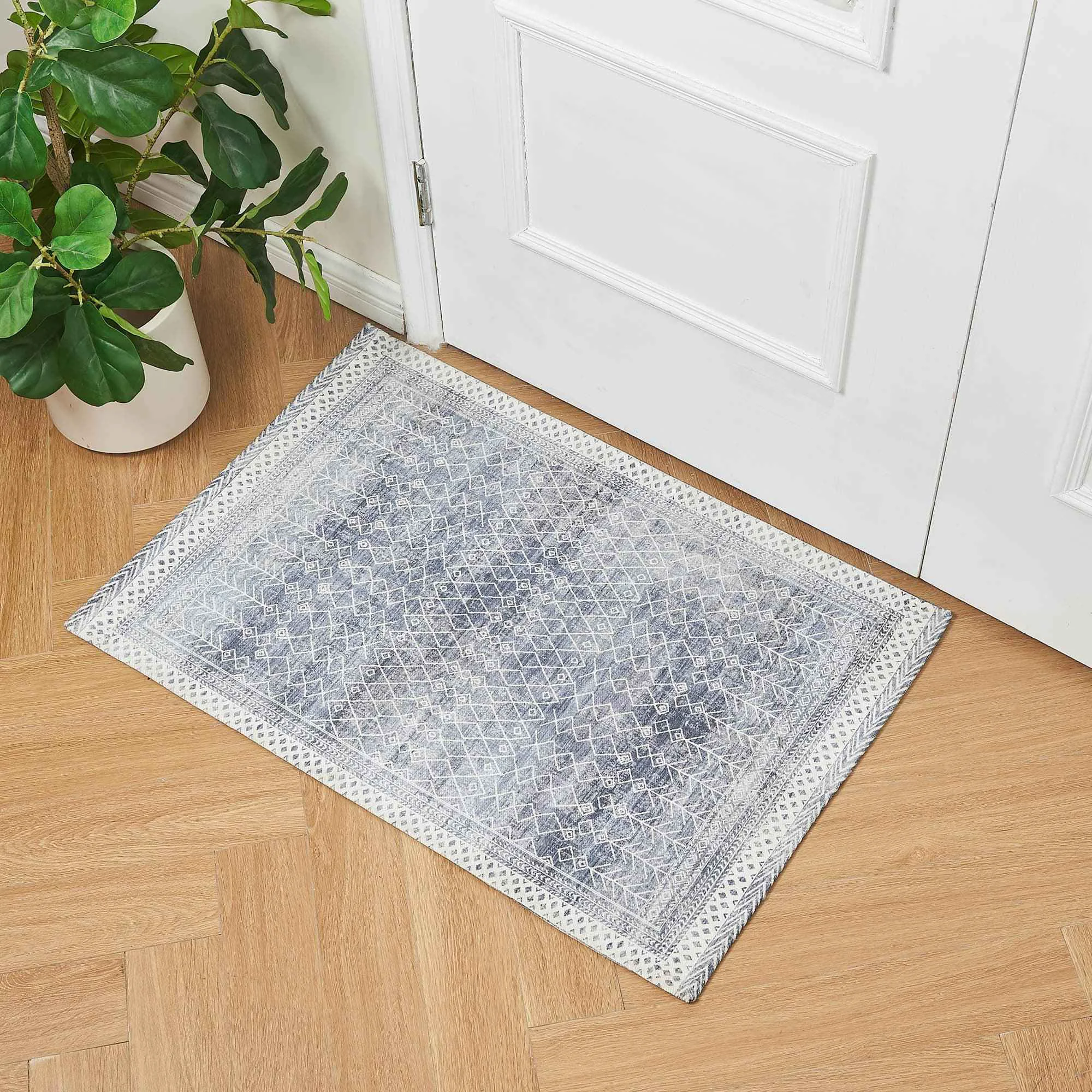 Practical Distressed Moroccan Machine Washable Accent Rug 2' x 3' - Neve Collection Natural