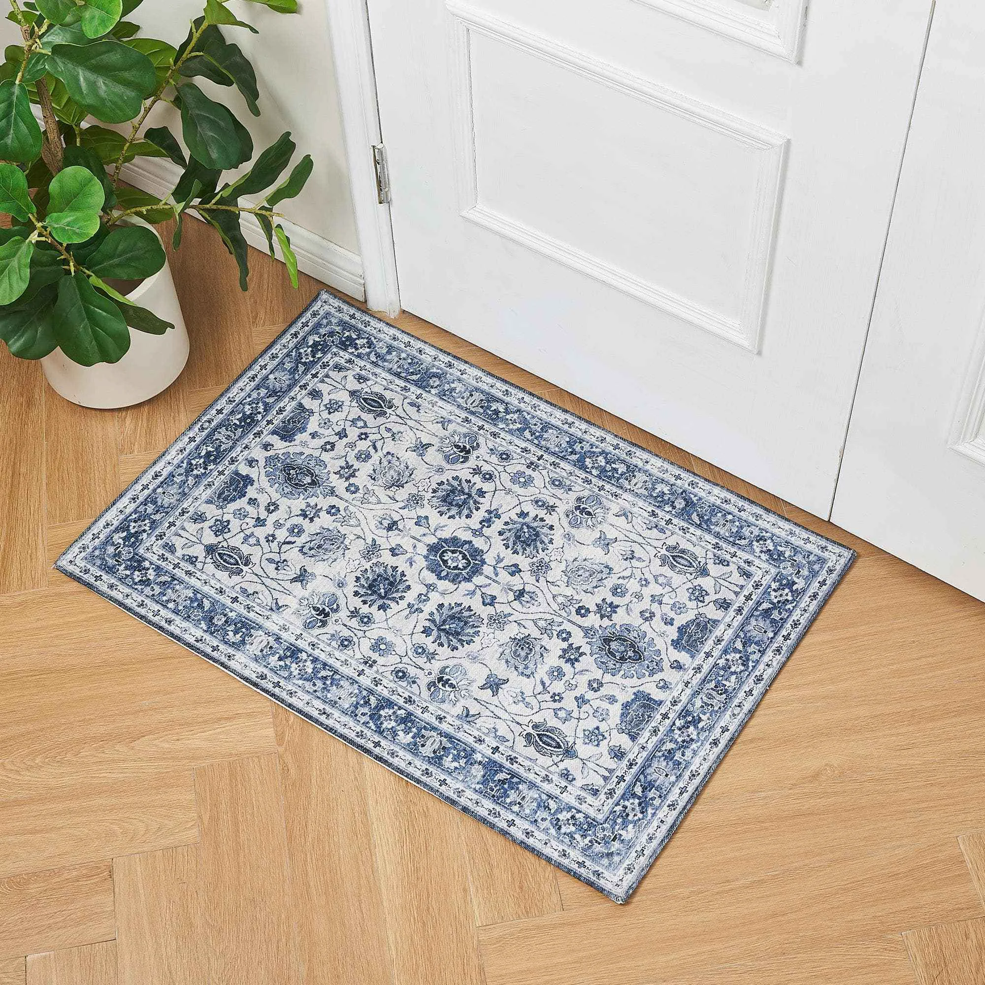 Professional Floral Machine Washable Accent Rug 2' x 3' - Matra Collection Exclusive