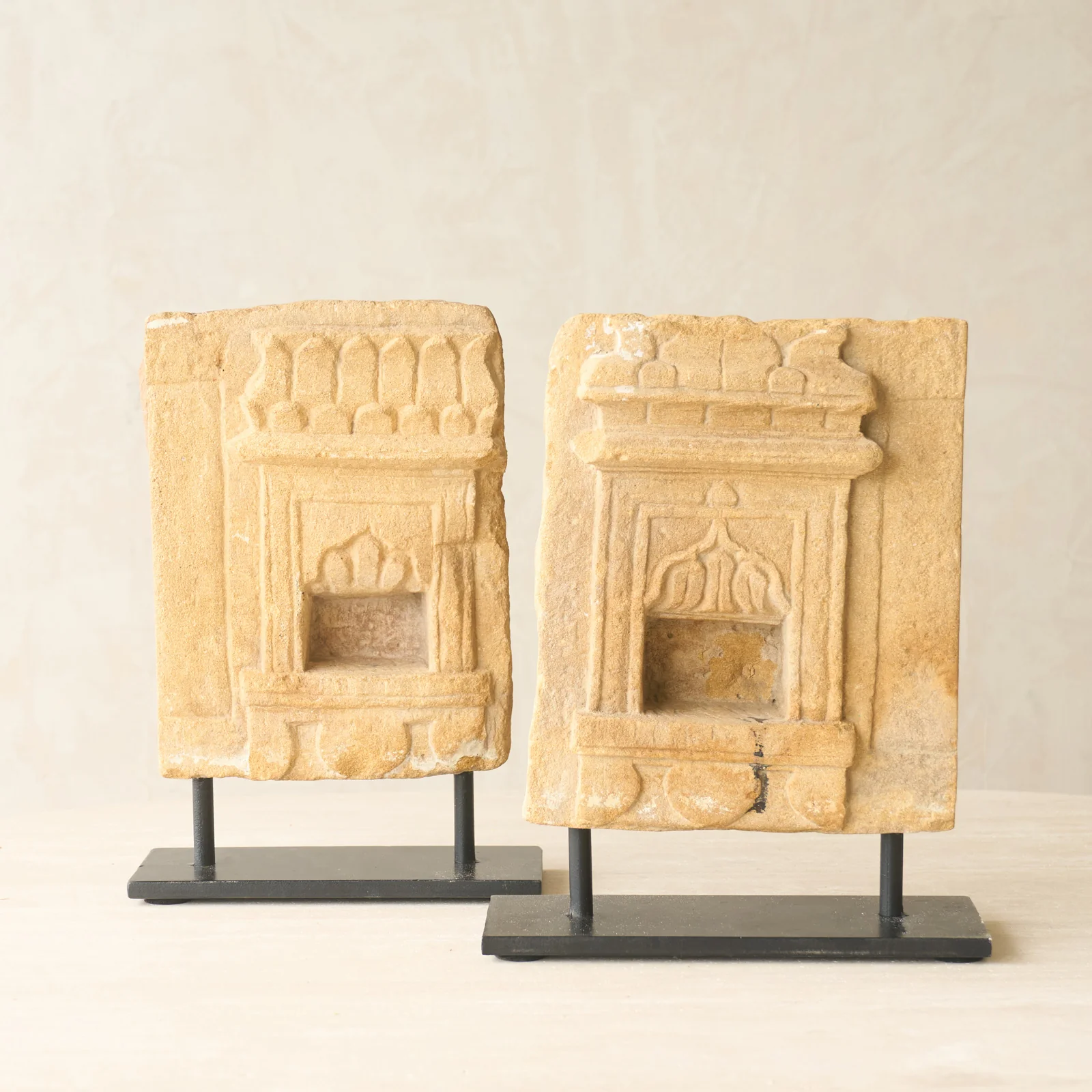 Durable Reclaimed Architectural Sandstone Niche Enhanced