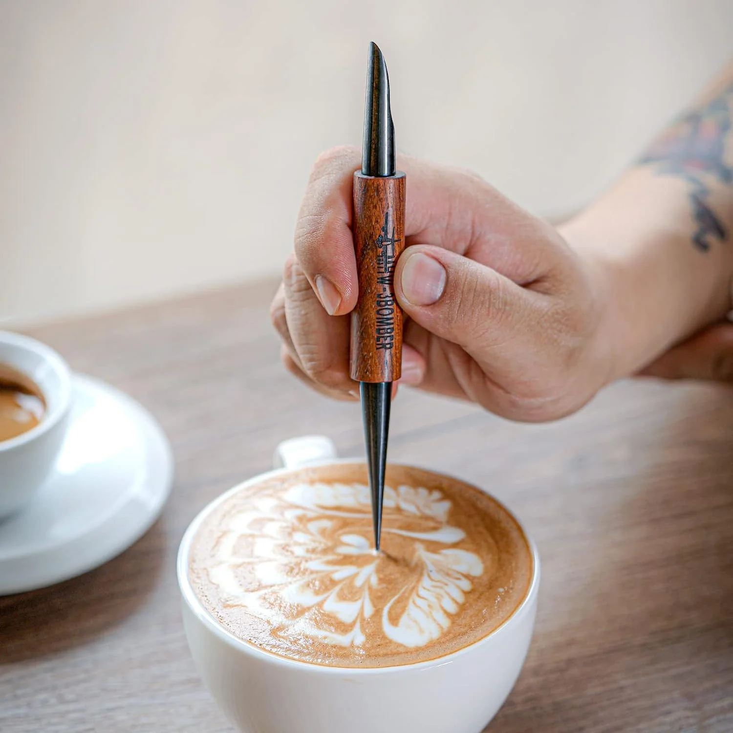 Fast MHW-3BOMBER Latte Art Pen for Barista Rosewood Coffee Art Pen for Latte Cappuccino Macchiato Espresso Art Tool CN5400R-OS Green