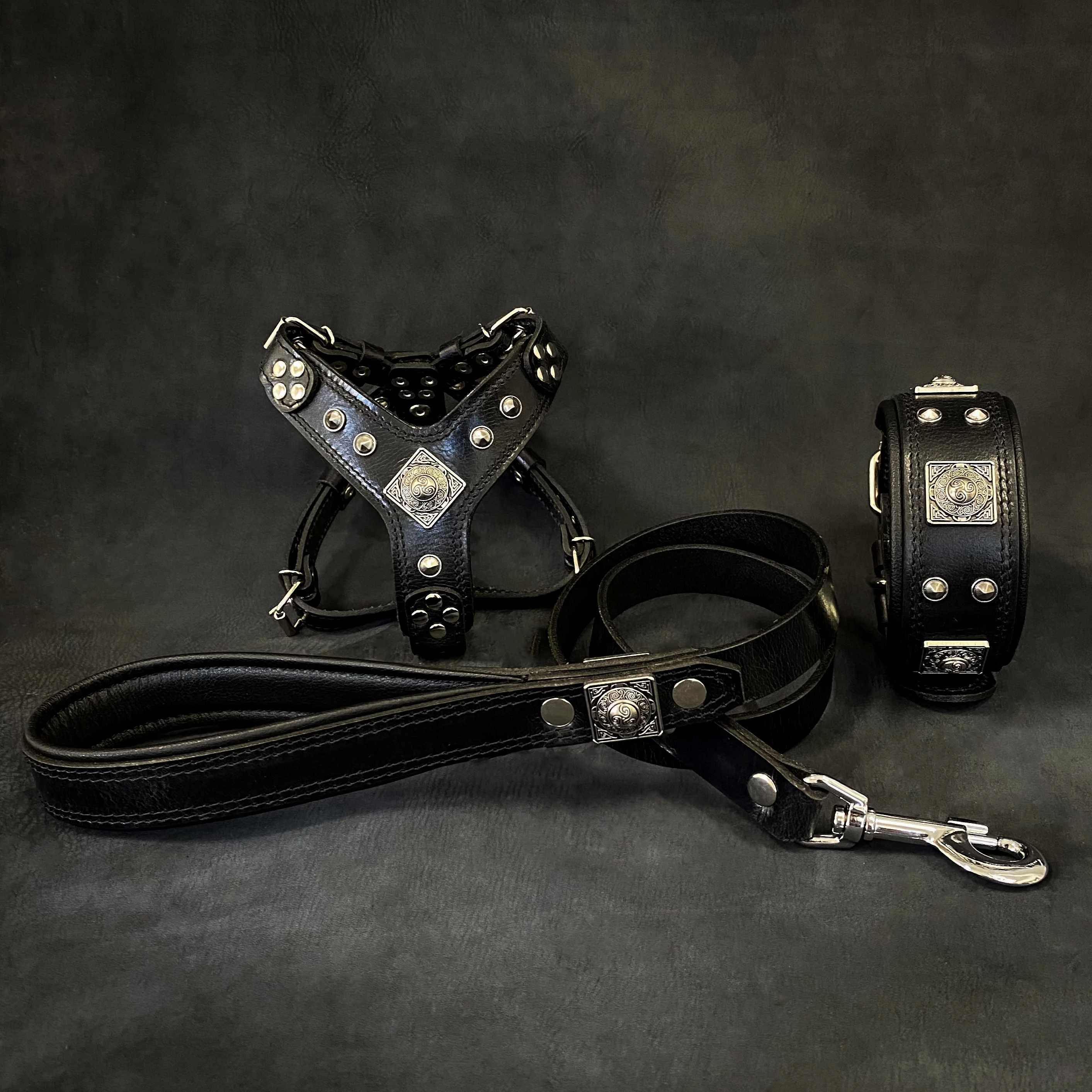Functional EROS Small to Medium dog SET - Harness - collar - lead. All Black Luxury