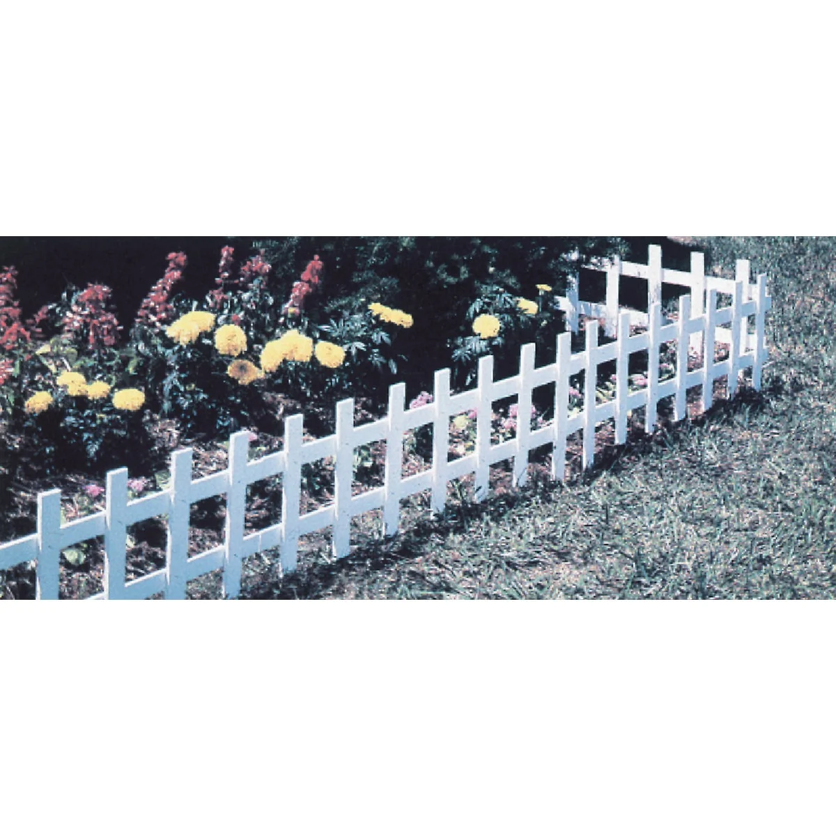 High-Grade Master Mark 13.5 In. H x 33 In. L Plastic Decorative Border Fence Dependable