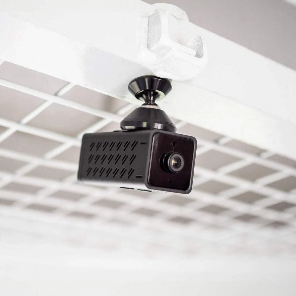 High-Grade Equine Eye Voyager - Wireless Horse Trailer Camera – Live Video to Your Mobile with Night Vision Audio - 8 Hours Battery Life - No Cell Signal Needed - Compatible with iPhone Android Devices Smooth