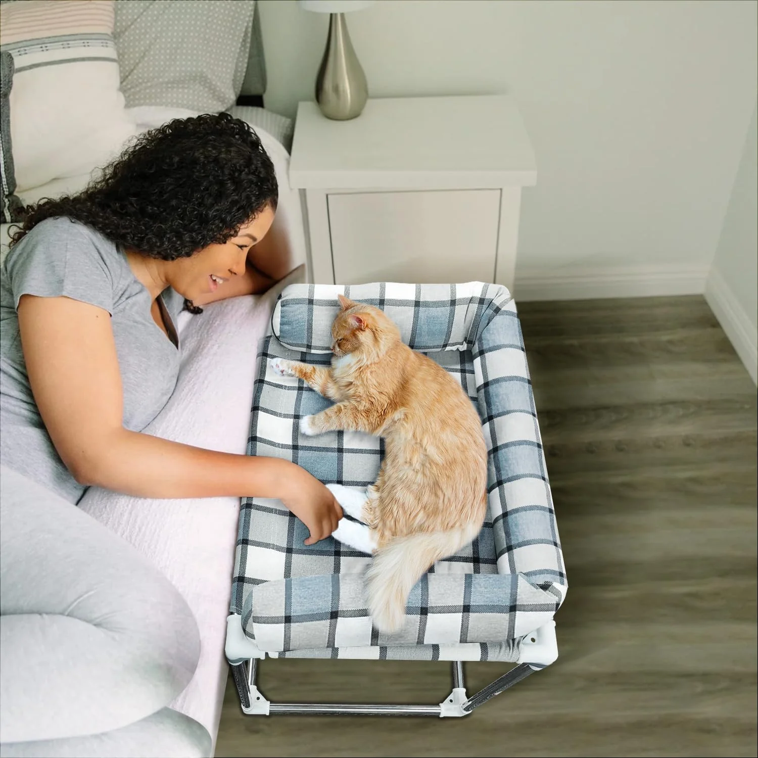 Responsible Bedside Cosleeper Pet Dog Bed by Caghash – Pillow-Extension Raised Bed for Close Companion Sleep 26'' x 20'' x 20'' Prestigious